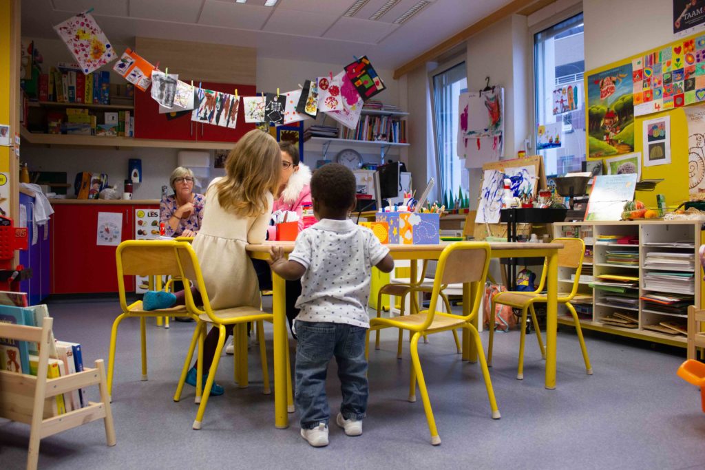Dans la classe de Mme Anne.