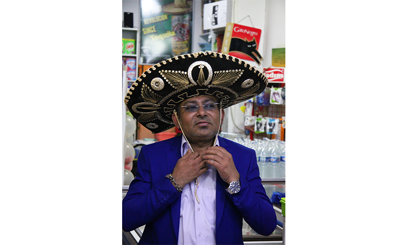 moon et son sombrero
